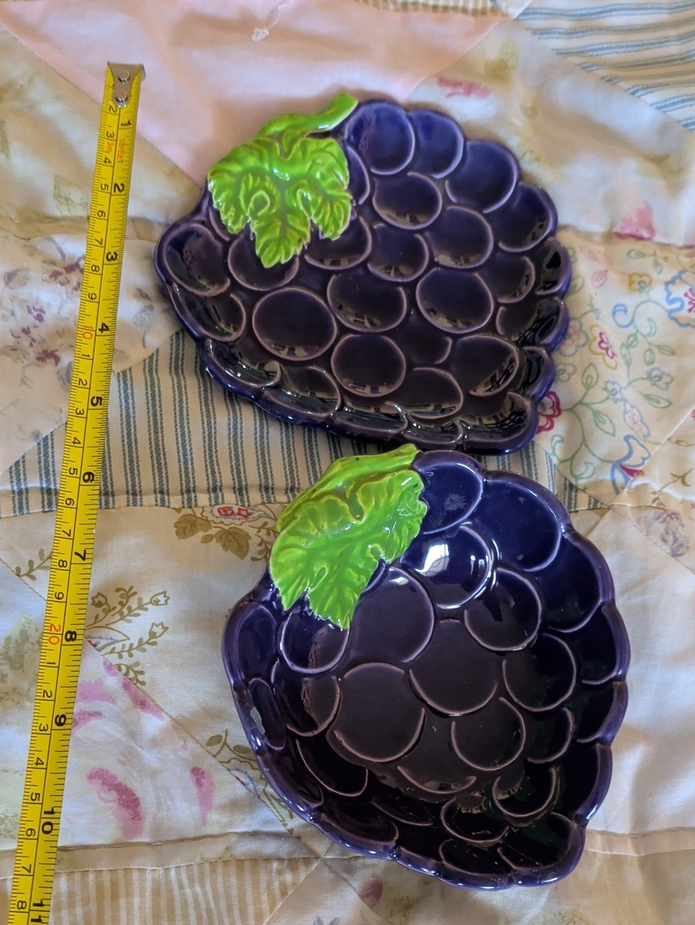Grape-Shaped Ceramic Serving Bowls - Purple with Green Leaf